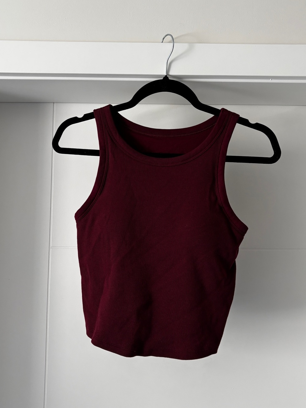 Uniqlo Women's Ribbed Cropped Bra Top Tank - Burgundy
